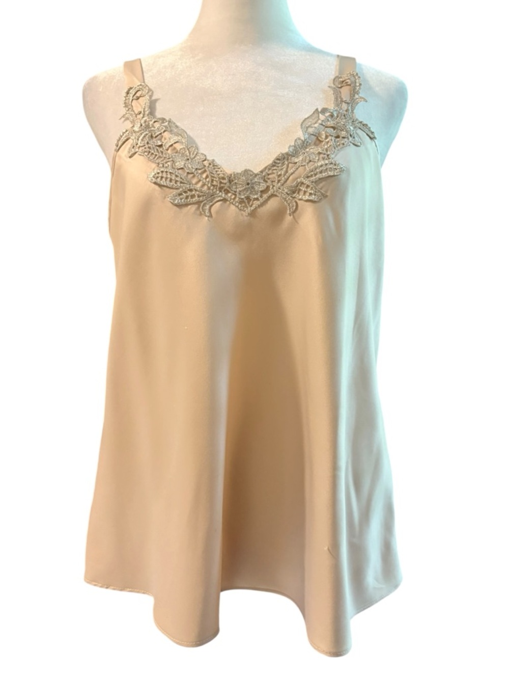 Flora by Flora Nikrooz Champagne Satin Metallic Lace Trim Cami Tank Top Small